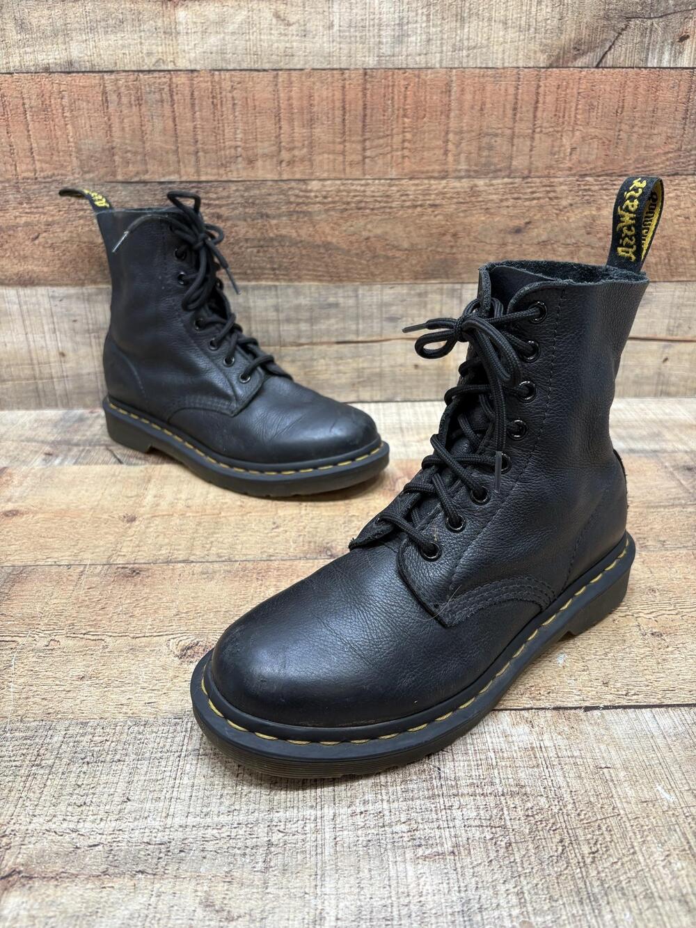 Dr. Martens Pascal Boots Womens Size 7 38 Black Leather Ankle Combat Lace Up